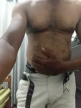 Snapshot of black77SL chatting on June 16, 1:36 pm black77SL online show from June 16, 1:36 pm