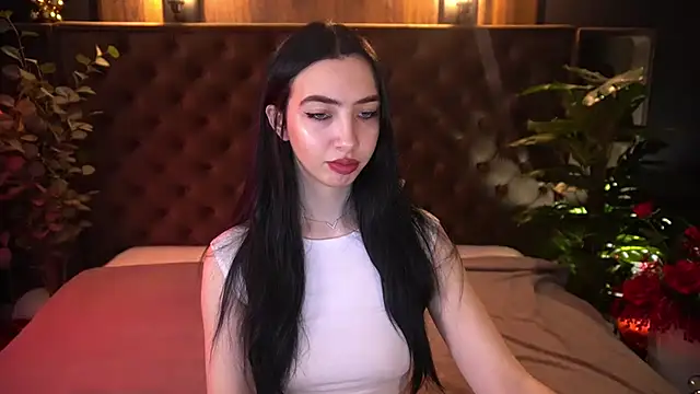 WildKittenX  online show from March 12, 6:41 am