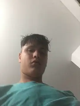 Snapshot of CARLOSCPM chatting on March 12, 1:58 am CARLOSCPM online show from March 12, 1:58 am