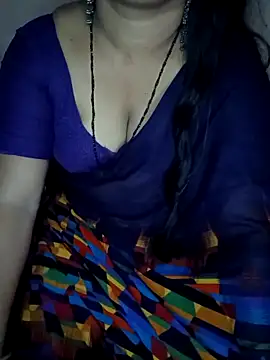 Snapshot of Bagi-Sexy chatting on November 1, 8:22 pm Bagi-Sexy online show from November 1, 8:22 pm