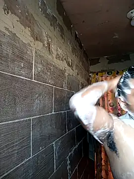 crisssalazar online show from March 13, 11:38 pm