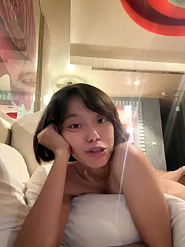 ladypaggy online show from October 8, 5:49 am