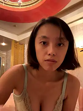 ladypaggy online show from January 18, 5:44 am