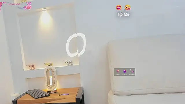 Snapshot of naomi_spark3 chatting on March 18, 7:42 pm naomi spark3 online show from March 18, 7:42 pm