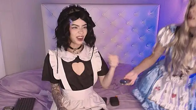  mollycrystal online show from January 8, 7:32 am