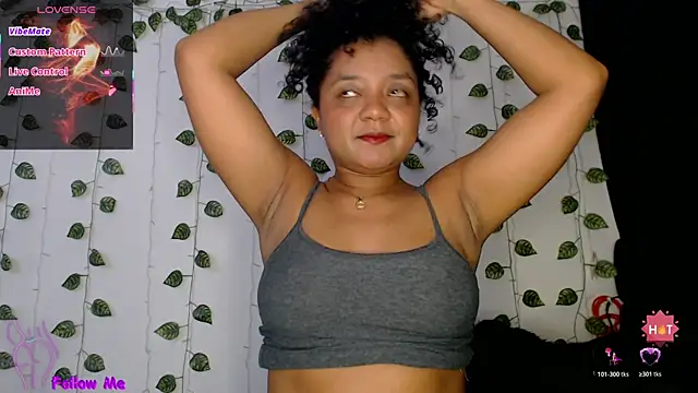 Snapshot of victtoria_cane63 chatting on July 16, 3:01 am victtoria cane63 online show from July 16, 3:01 am