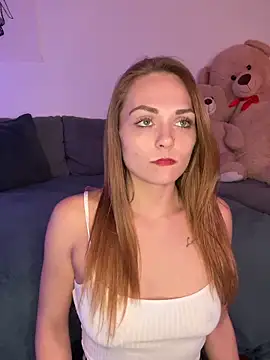 OCTAPUSSY2000 online show from March 5, 9:44 pm