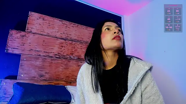 Snapshot of Fernanda_liie_ chatting on May 28, 12:46 pm Fernanda liie online show from May 28, 12:46 pm