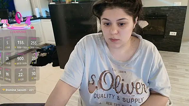 Layla- online show from March 10, 10:42 am