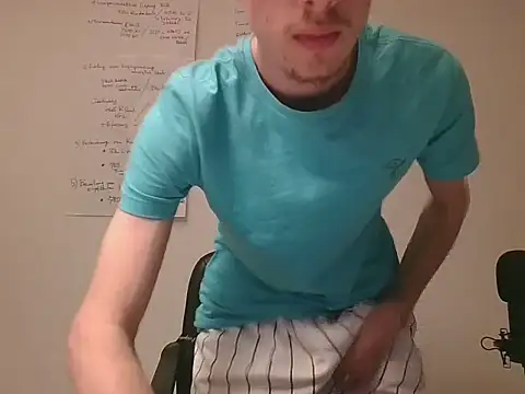 Snapshot of xy_monkeyBigCock chatting on June 3, 7:41 pm xy monkeyBigCock online show from June 3, 7:41 pm