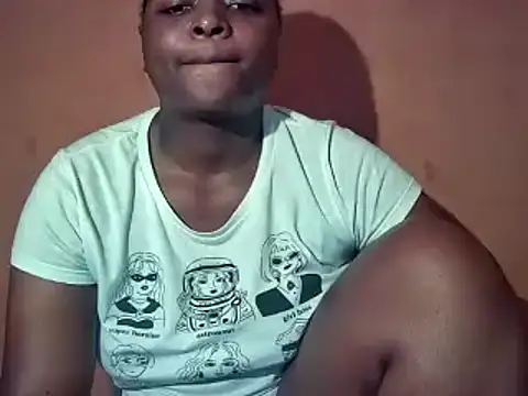 sexyhips2001 online show from February 11, 2:05 am