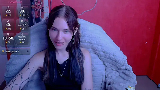 Snapshot of Fiona_Night chatting on June 25, 11:15 am Fiona Night online show from June 25, 11:15 am
