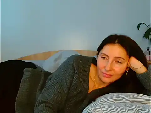 Irina9793 online show from February 6, 10:29 am