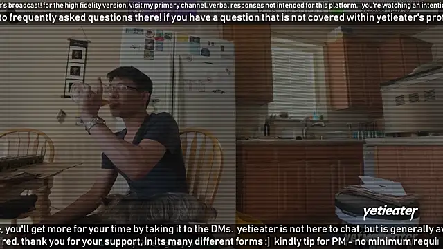 Snapshot of yetieater chatting on January 13, 9:42 pm yetieater online show from January 13, 9:42 pm