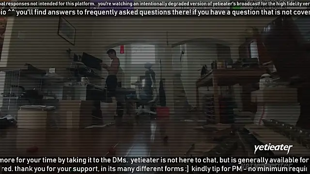 Snapshot of yetieater chatting on January 30, 6:10 pm yetieater online show from January 30, 6:10 pm