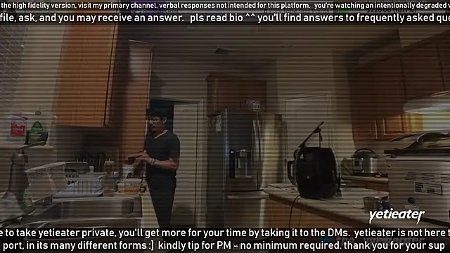 Snapshot of yetieater chatting on February 11, 3:08 pm yetieater online show from February 11, 3:08 pm