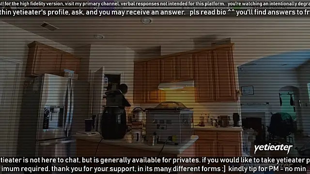 Snapshot of yetieater chatting on March 20, 2:21 pm yetieater online show from March 20, 2:21 pm