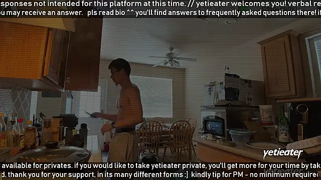 yetieater online show from April 8, 6:19 pm