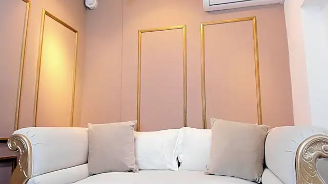 Snapshot of ValeriMilton chatting on September 18, 7:16 pm ValeriMilton online show from September 18, 7:16 pm