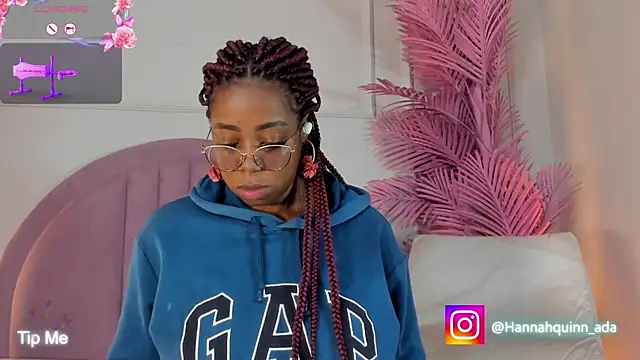 Hanaahquinn online show from April 17, 11:46 am