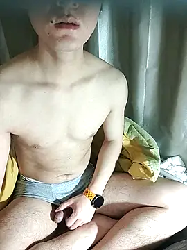 Snapshot of kiwibridy2 chatting on March 16, 4:12 pm kiwibridy2 online show from March 16, 4:12 pm