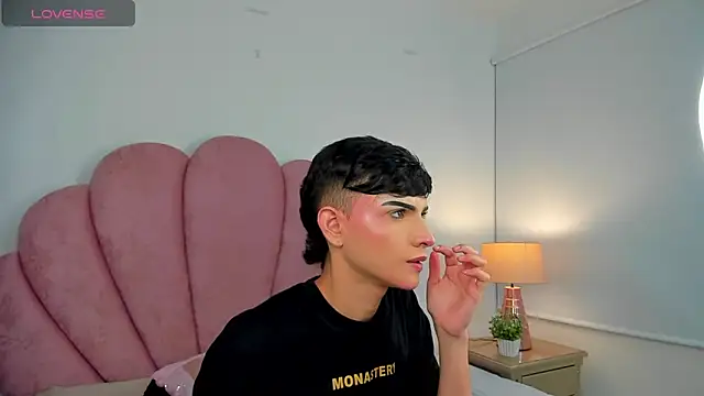 Snapshot of Dylan_Turnerr chatting on March 6, 9:20 pm Dylan Turnerr online show from March 6, 9:20 pm