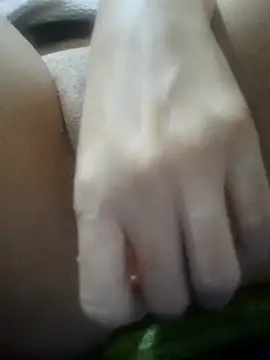 Snapshot of yakot7 chatting on February 14, 12:40 am yakot7 online show from February 14, 12:40 am