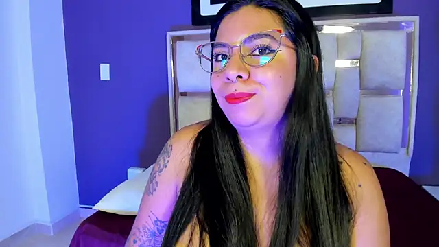 emilyy cooperr online show from February 9, 12:09 pm