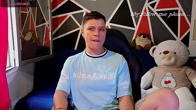 demimoore222 online show from November 25, 5:13 pm