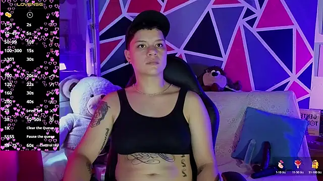 demimoore222 online show from April 10, 3:50 pm