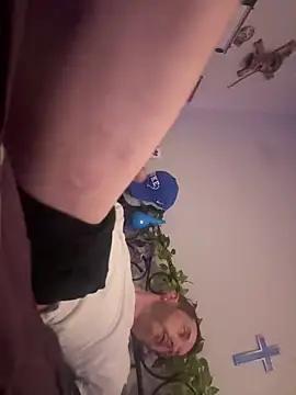 Snapshot of Jordan99_9 chatting on March 1, 3:43 am Jordan99 9 online show from March 1, 3:43 am