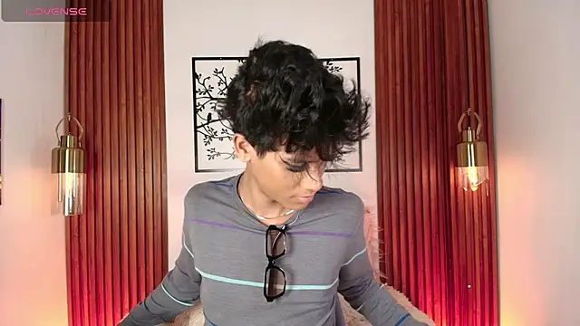 Jonas Rivers online show from February 28, 4:13 am