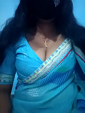 Snapshot of Sexyradha_ chatting on March 6, 7:05 am Sexyradha online show from March 6, 7:05 am