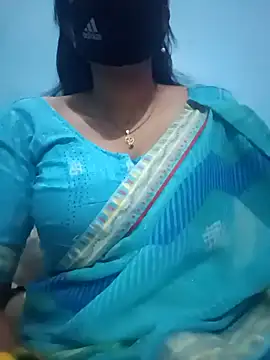 Snapshot of Sexyradha_ chatting on March 17, 5:16 pm Sexyradha online show from March 17, 5:16 pm