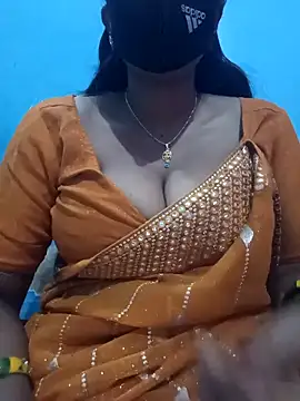 Snapshot of Sexyradha_ chatting on March 23, 6:23 pm Sexyradha online show from March 23, 6:23 pm