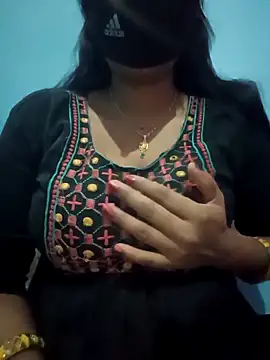 Snapshot of Sexyradha_ chatting on March 26, 4:56 pm Sexyradha online show from March 26, 4:56 pm