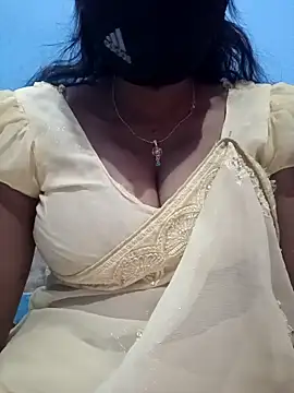 Snapshot of Sexyradha_ chatting on March 28, 3:55 pm Sexyradha online show from March 28, 3:55 pm
