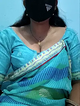 Snapshot of Sexyradha_ chatting on April 9, 4:23 pm Sexyradha online show from April 9, 4:23 pm
