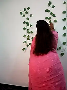 Snapshot of Neha-Bhabhi-Rasily chatting on December 5, 2:47 pm Neha-Bhabhi-Rasily online show from December 5, 2:47 pm