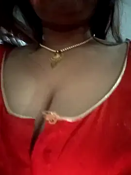 Snapshot of Neha-Bhabhi-Rasily chatting on February 9, 11:47 am Neha-Bhabhi-Rasily online show from February 9, 11:47 am