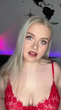 Snapshot of April_Vancee chatting on October 12, 10:47 am April Vancee online show from October 12, 10:47 am