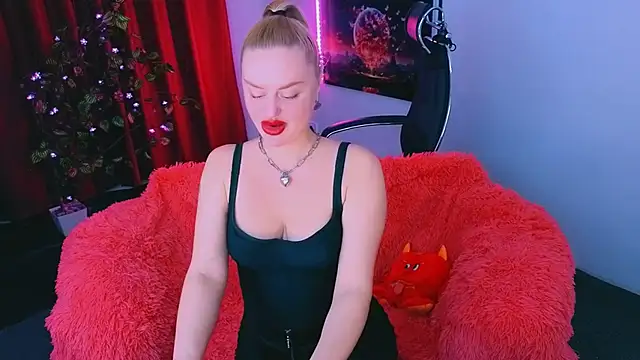 Miss Alice Silver online show from March 10, 6:13 pm