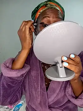 Missvixen81 online show from April 20, 5:10 am