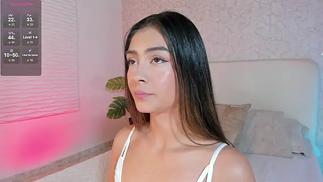 Snapshot of alanarouge chatting on May 3, 12:00 pm alanarouge online show from May 3, 12:00 pm