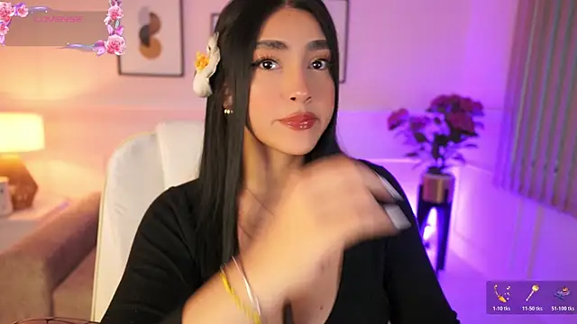 JulesBenett online show from December 4, 11:30 am