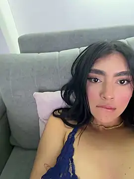 JulesBenett online show from March 25, 11:44 pm