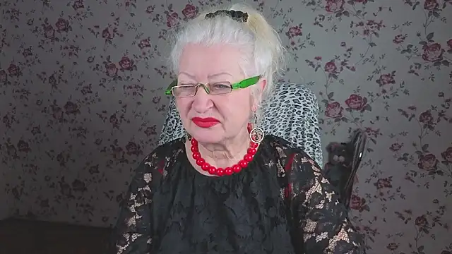 Maya Mayflower online show from January 11, 3:11 am