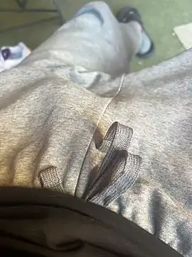 Snapshot of sohasenki chatting on April 5, 3:09 pm sohasenki online show from April 5, 3:09 pm