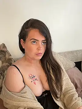 Sophie 23XX online show from April 3, 10:02 am