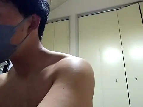 Snapshot of taaaaaa- chatting on October 26, 11:27 am taaaaaa- online show from October 26, 11:27 am